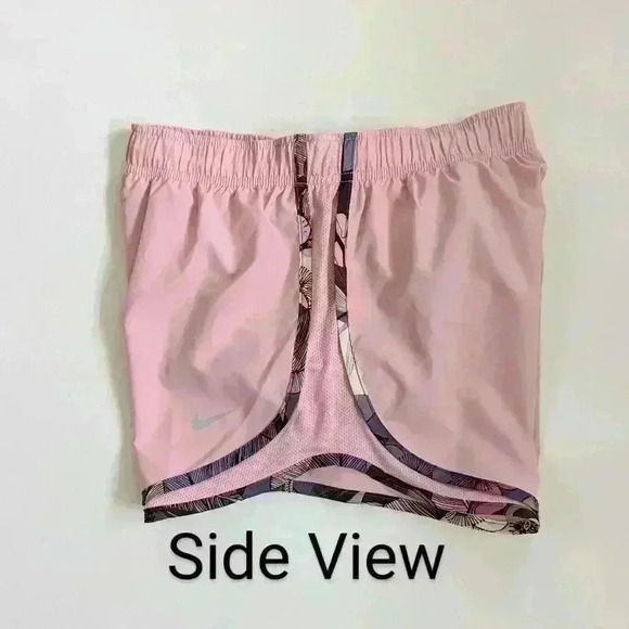 Women's Pink Lined Nike Dri Fit Running Shorts Size XS - Picture 4 of 5